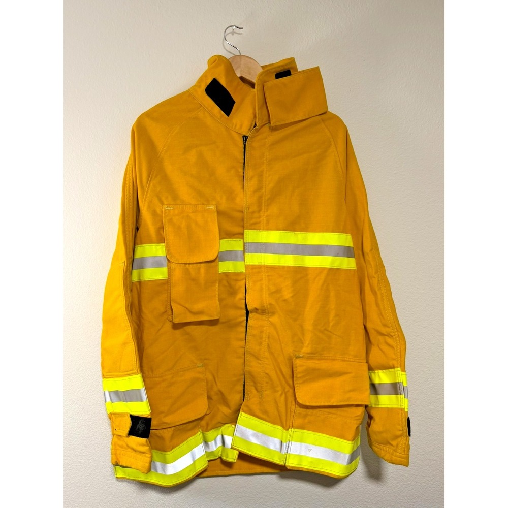 Lion Uniform Firebreak Wildland Firefighter Jacket 42x33R | 100% Nomex | Hi-Vis